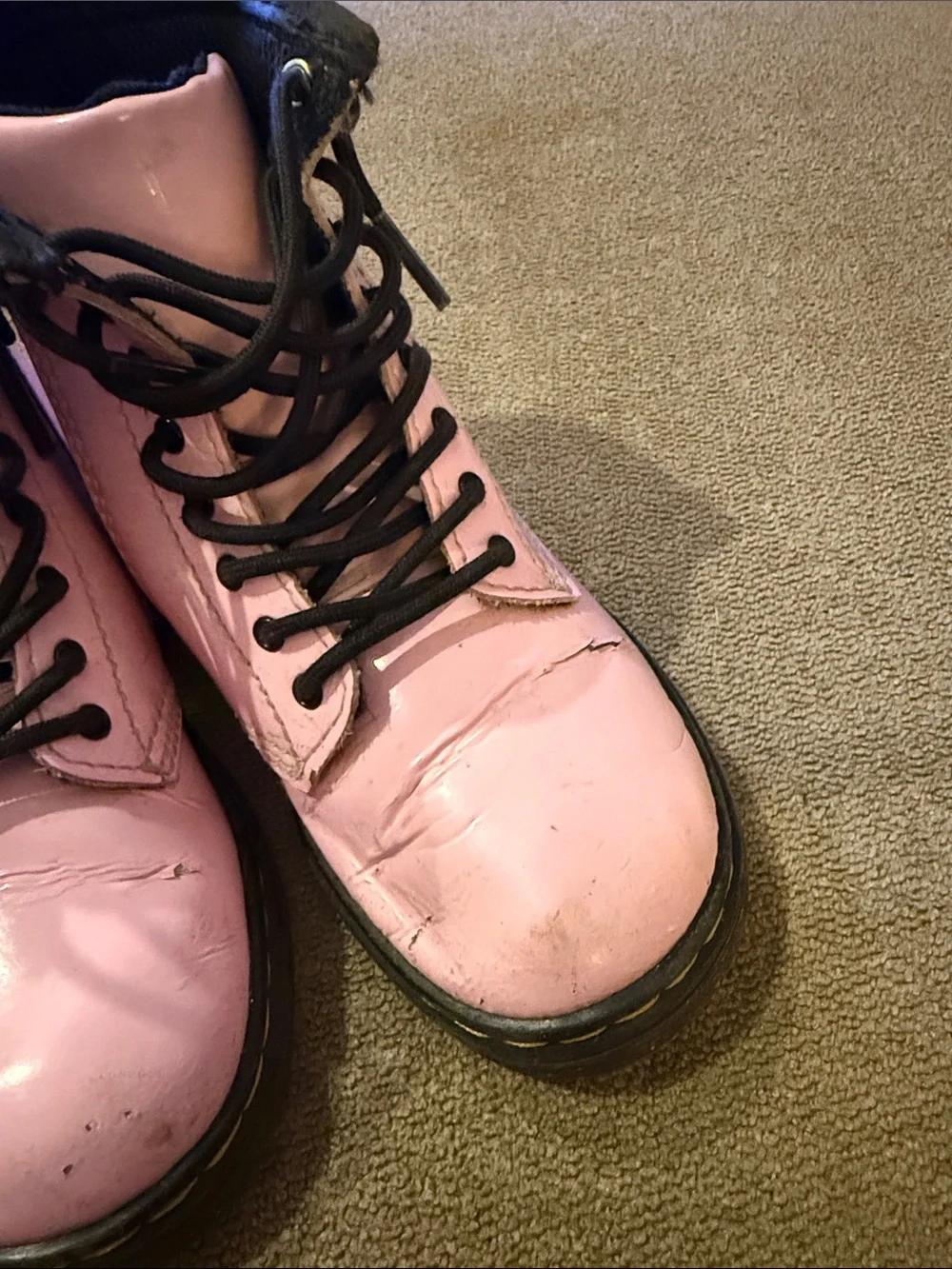 Dr. Martens 1460 Delaney Boots Kids Size 10 Pink Patent Leather (TD)